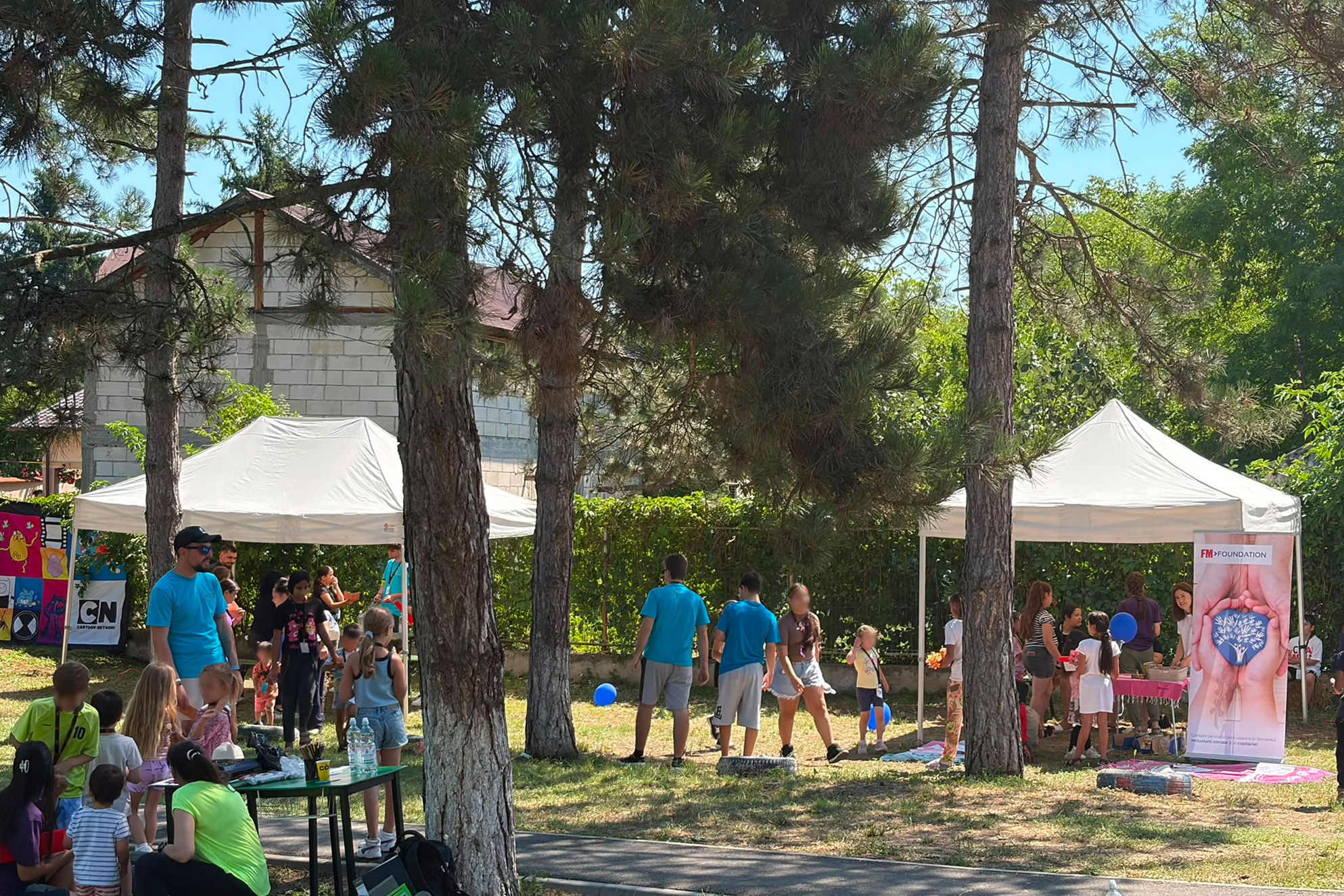 Weekend organisé par les collaborateur·ice·s en proposant des activités diverses aux enfants